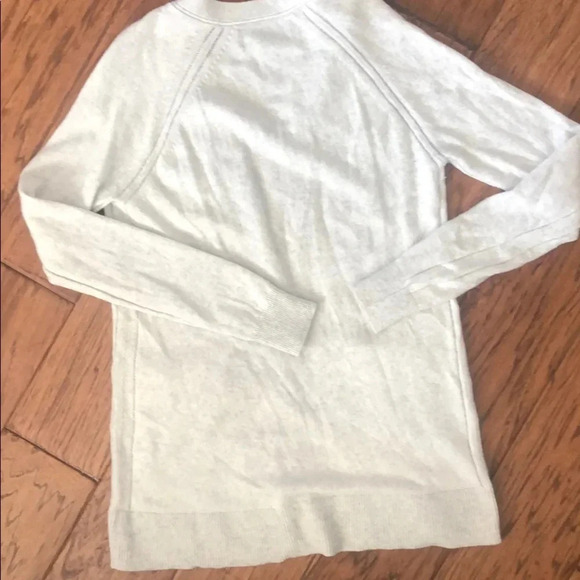 Banana Republic cardigan - Picture 5 of 6